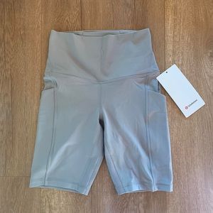 Lululemon align HR shorts 8” with Pockets Rhino Grey Size 4